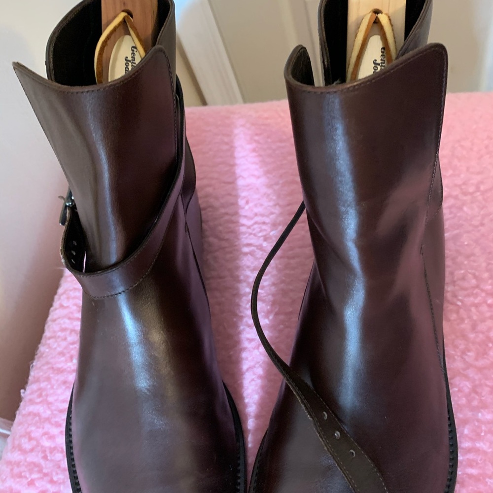 Men’s boots 🥾 Italian made brown